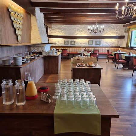 Landgasthof Zur Goldenen Traube Podersdorf am See Dış mekan fotoğraf